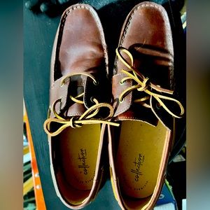 Clarks leather US12 Men shoes- like new condition